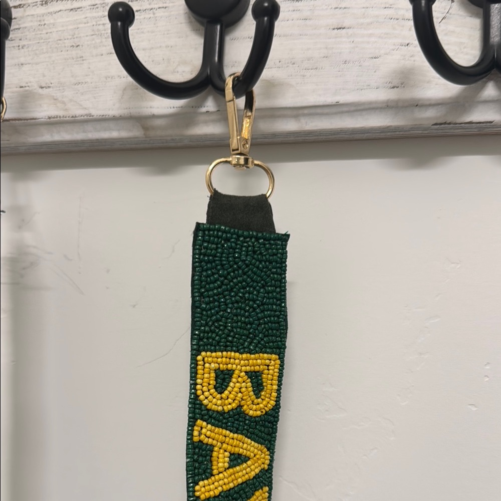 Green and Yellow Baylor Bears Beaded Purse Strap - Picture 4 of 5